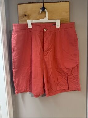🐳 Vineyard Vines Men's Coral Chino Shorts, size 38